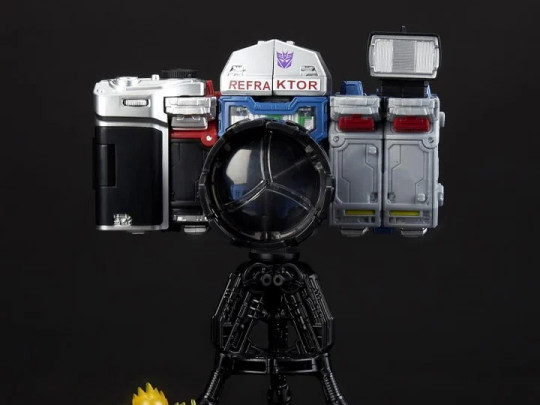 Transformers War for Cybertron: Siege Deluxe Refraktor Reconnaissance Team Exclusive Three Pack