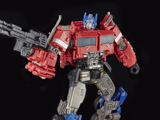 Transformers Studio Series 38 Voyager Class Optimus Prime