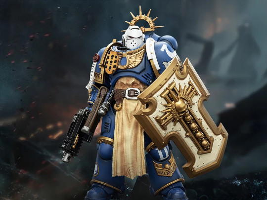 Ultramarines Levantus with Power Sword, Stormshield and Bolt Pistol