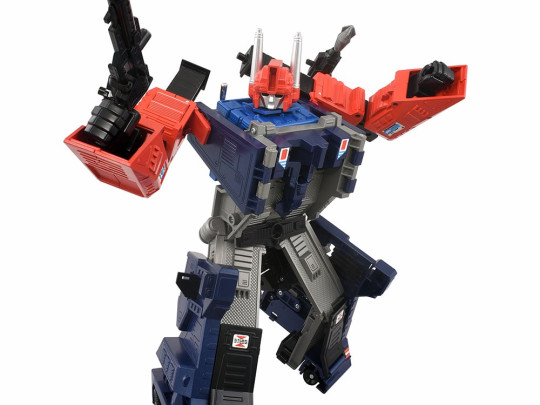 Transformers Missing Link C-11 Delta Magnus