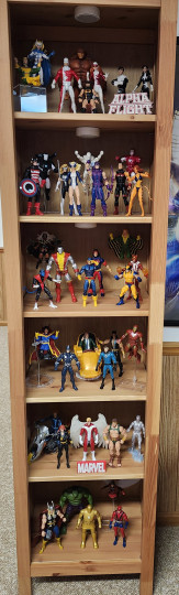 Display by Redwing91