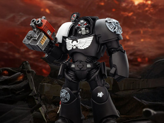 Raven Guard Terminator (Ver. 2) with Power Fist and Storm Bolter