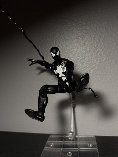 Display by SupaScoopasToy: Symbiote Spider-Man