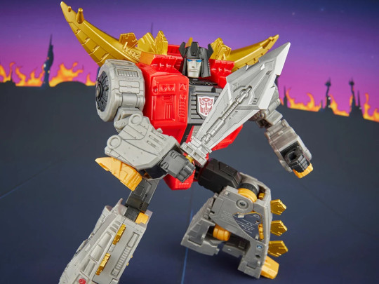 The Transformers: The Movie Studio Series 86 Leader Class Dinobot Snarl