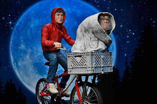 E.T. &amp; ELLIOT WITH BYCYCLE