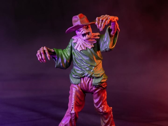 Goosebumps: The Scarecrow Walks at Midnight 5 Scarecrow (Curly Build-a-Bonehead)