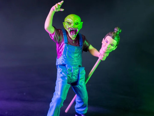Goosebumps: The Haunted Mask 5 Haunted Mask (Curly Build-a-Bonehead)