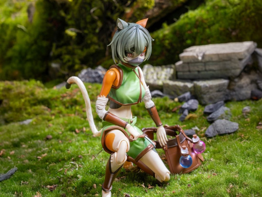 Tonia (Herbalist Ver.)