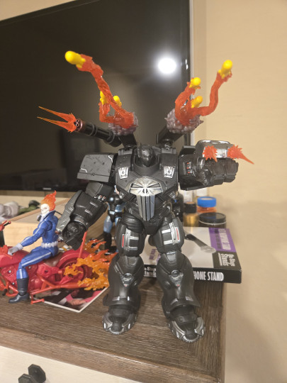 Punisher (Hulkbuster Armor)