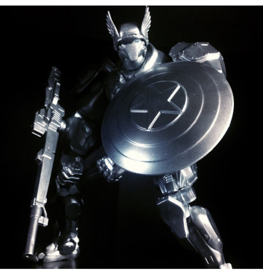 Super Adaptoid