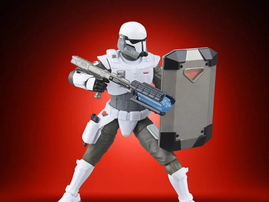 Imperial Armored Commando (The Mandalorian) Deluxe Action Figure