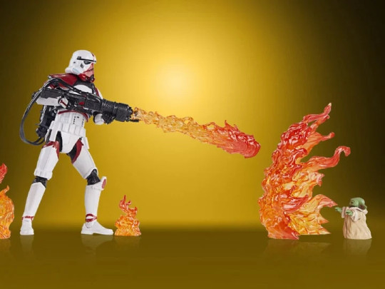 Incinerator Trooper & Grogu (The Mandalorian) Exclusive Two-Pack