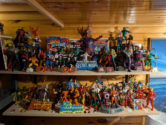 Display by BasharTeg