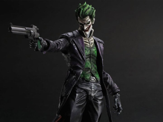 Batman: Arkham Origins Play Arts Kai Joker