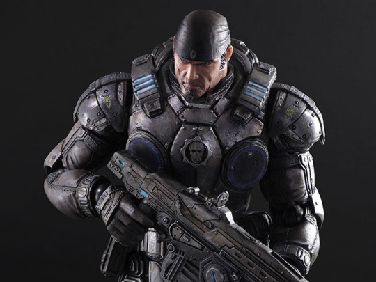 Gears of War Play Arts Kai Marcus Fenix