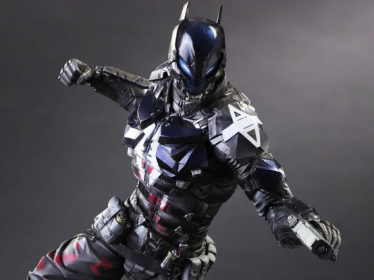Batman Arkham Knight Play Arts Kai Arkham Knight