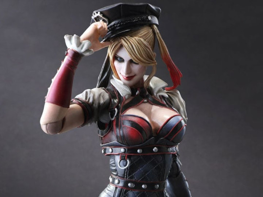 Batman Arkham Knight Play Arts Kai Harley Quinn