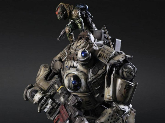 Titanfall Play Arts Kai Atlas With Pilot