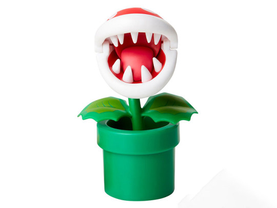 World of Nintendo Piranha Plant with Coin 4-Inch Scale Figure