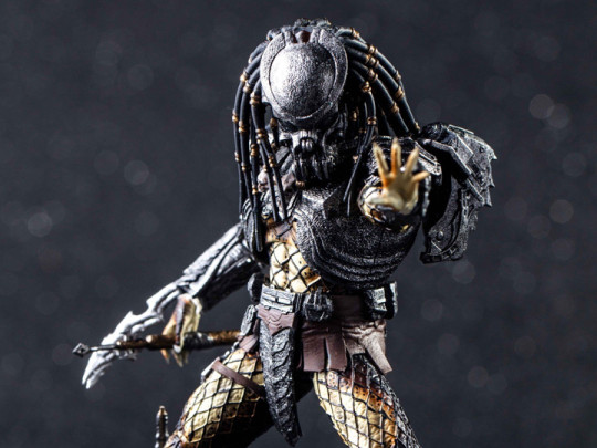 Alien vs. Predator Celtic Predator PX Previews Exclusive