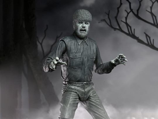 Universal Monsters The Wolf Man (Black & White)
