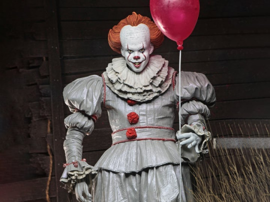 IT (2017) Pennywise