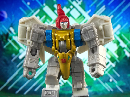 Transformers: Legacy Evolution Core Dinobot Swoop