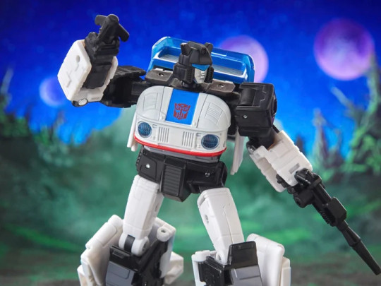 Transformers Buzzworthy Bumblebee Legacy Evolution Origin Autobot Jazz Exclusive