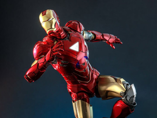 The Avengers MMS687D52 Iron Man Mark VI (Ver 2.0)
