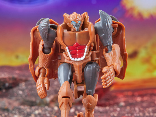 Transformers: Legacy United Core Beast Wars Universe Tasmania Kid