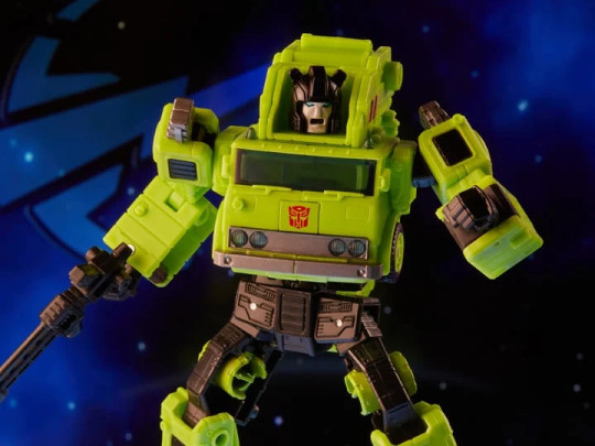 Transformers: Legacy Velocitron Speedia 500 Collection Road Hauler