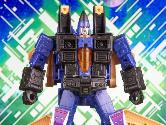 Transformers: Legacy Evolution Voyager Dirge
