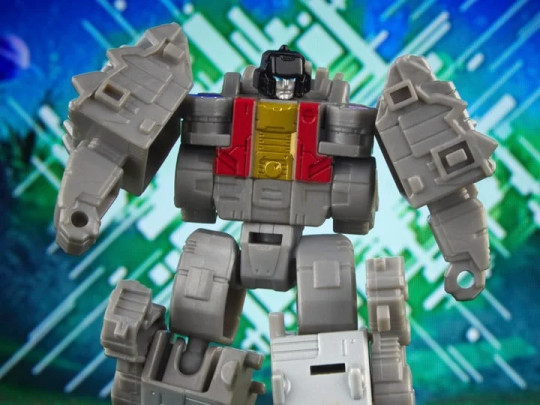 Transformers: Legacy Evolution Core Dinobot Scarr