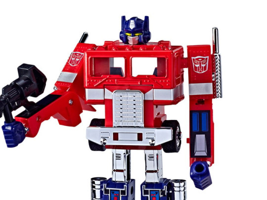 Vintage G1 Optimus Prime Exclusive