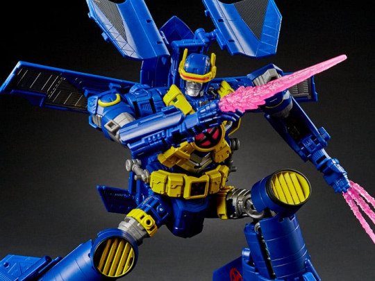 X-Men x Ultimate X-Spanse Exclusive Figure