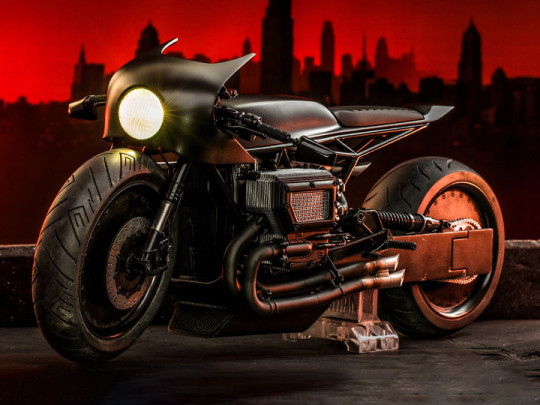 The Batman MMS642 Batcycle 1/6th Scale Collectible Vehicle