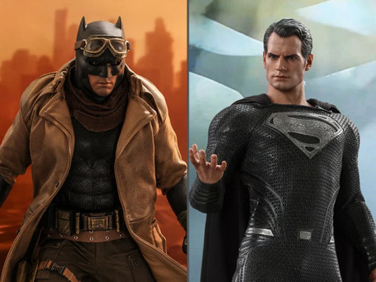 Zack Snyder’s Justice League TMS038 Batman (Knightmare) and Superman (Black Suit) 1/6 Scale Collectible Figure Set