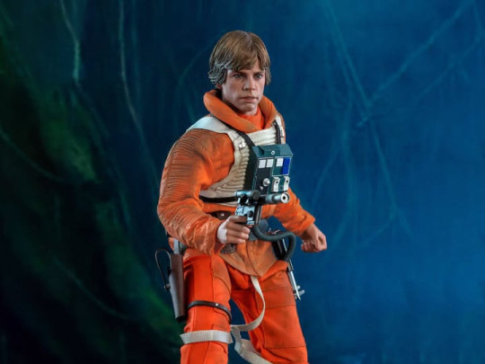 Star Wars: The Empire Strikes Back 40th Anniversary MMS585 Luke Skywalker 1/6 Scale Collectible Figure