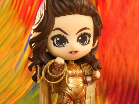 Wonder Woman 1984 Cosbaby Golden Armor Wonder Woman