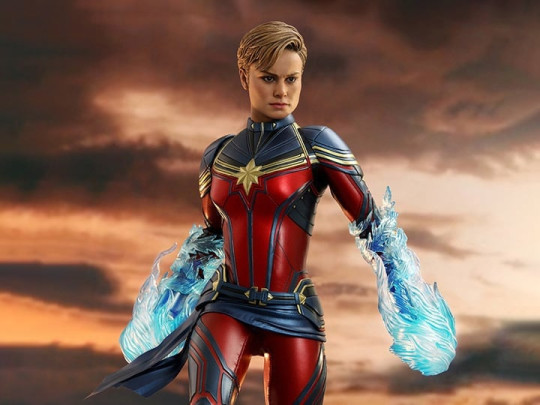 Avengers: Endgame MMS575 Captain Marvel
