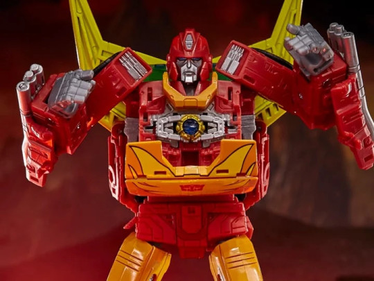 Transformers War for Cybertron: Kingdom Commander Rodimus Prime
