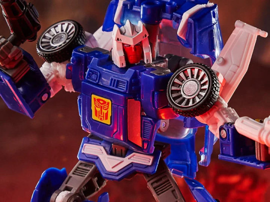 Transformers War for Cybertron: Kingdom Deluxe Tracks