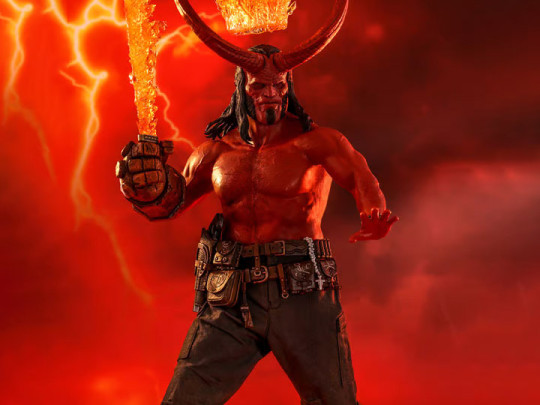 Hellboy MMS527 Hellboy