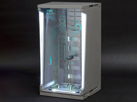 Iron Man 3 DS001A Hall of Armor 1/6 Scale Collectible