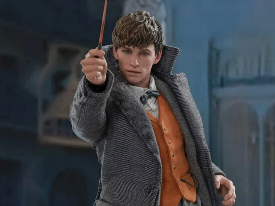 Fantastic Beasts: The Crimes of Grindelwald MMS512 Newt Scamander