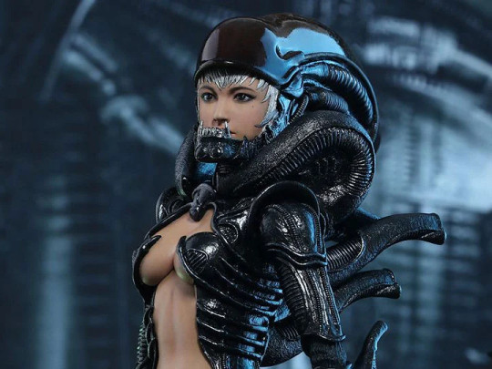 Alien Vs. Predator HAS002 Alien Girl + $100 BBTS Store Credit Bonus