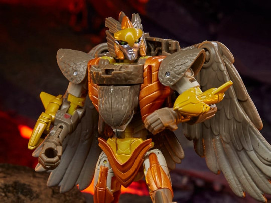 Transformers War for Cybertron: Kingdom Deluxe Airazor