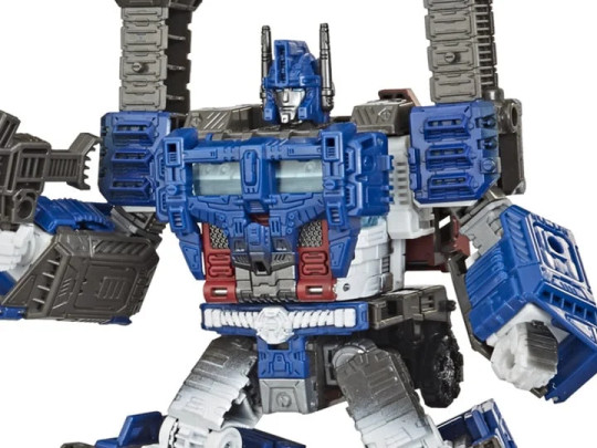 Transformers War for Cybertron Trilogy Leader Ultra Magnus