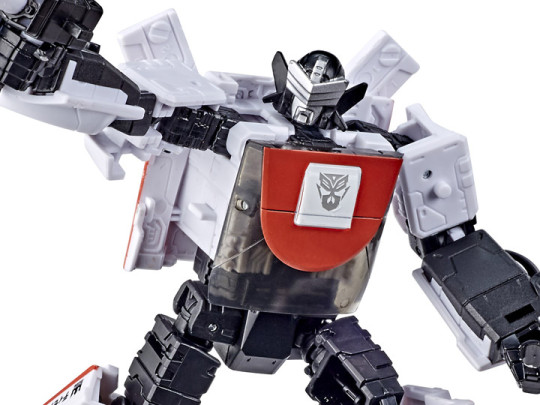 Transformers Generations Selects Deluxe Exhaust