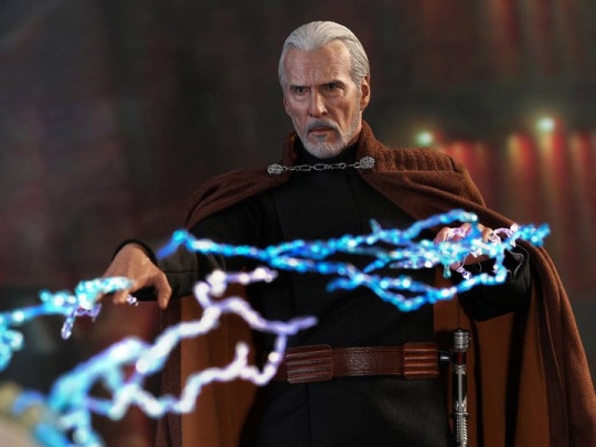 Star Wars: Attack of the Clones MMS496 Count Dooku